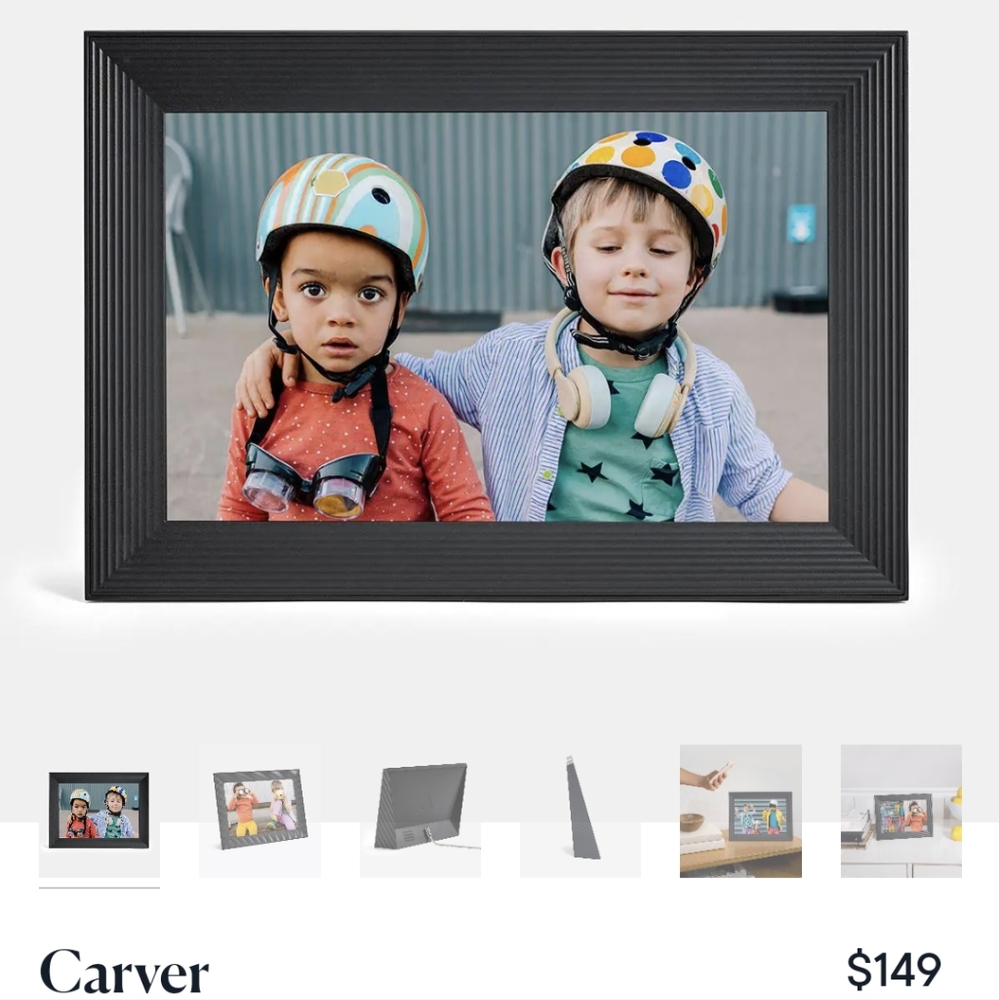Aura Carver digital frame in color gravel